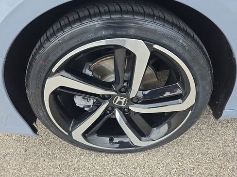 Used 2022 Honda Accord Sport image 17