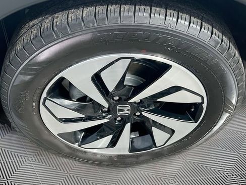 Used 2016 Honda CR-V Touring image 32