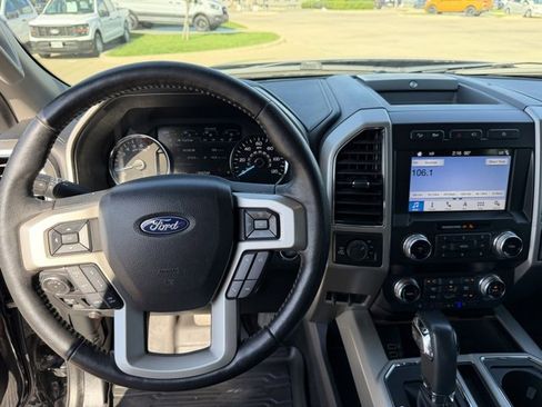 Used 2019 Ford F150 Lariat w/ Equipment Group 502A Luxury image 14
