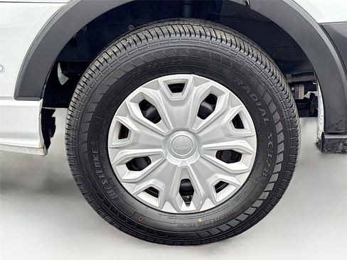 Used 2023 Ford Transit 350 XLT image 35