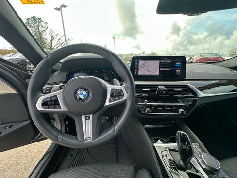 Certified 2023 BMW 530i w/ M Sport Package image 12
