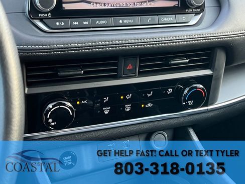 Used 2024 Nissan Rogue S image 38