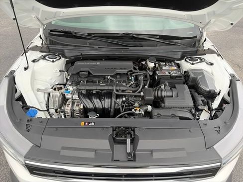 Used 2025 Kia K4 EX FWD image 33