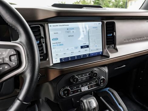 Used 2023 Ford Bronco Outer Banks image 22