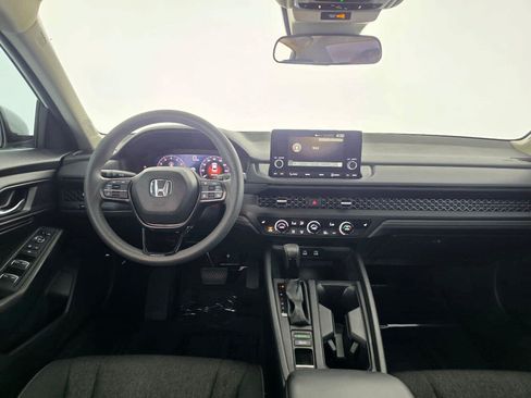Used 2023 Honda Accord EX image 18