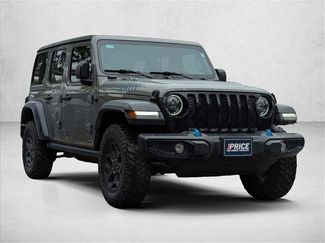 Used 2023 Jeep Wrangler Unlimited w/ Cold Weather Group AWD/4WD video 3