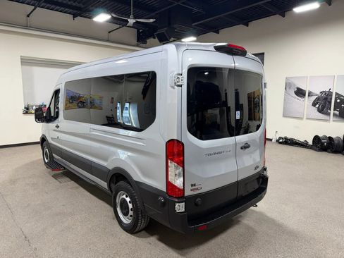 Used 2020 Ford Transit 250 Medium Roof image 12