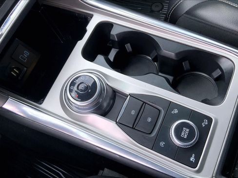 Certified 2020 Ford Explorer ST w/ Premium Technology Package image 16