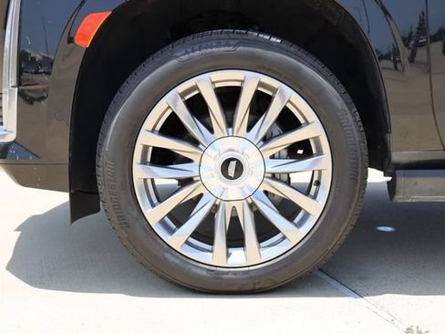 Used 2021 Cadillac Escalade Premium Luxury w/ Driver Assist Tech Package RWD image 9
