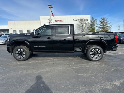 Used 2024 GMC Sierra 2500 Denali w/ Denali Reserve Package image 11