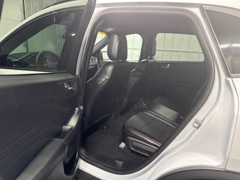 Used 2025 Ford Escape ST-Line AWD/4WD image 14
