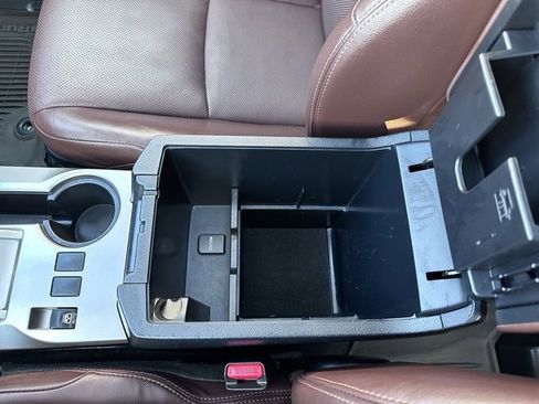 Used 2023 Toyota 4Runner Limited image 32