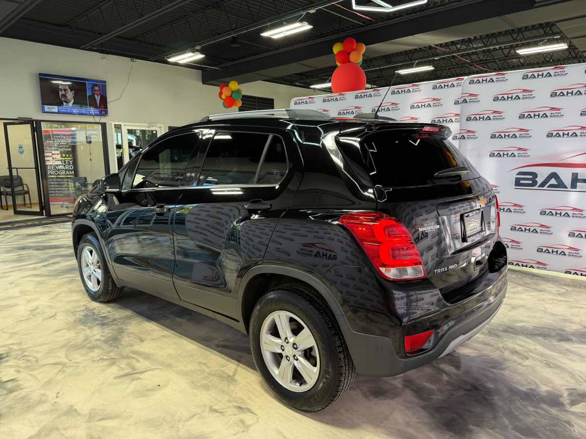 Used 2020 Chevrolet Trax LT AWD/4WD image 7