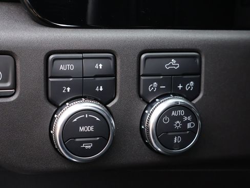 Certified 2024 GMC Sierra 1500 Elevation w/ X31 Off-Road Package image 12