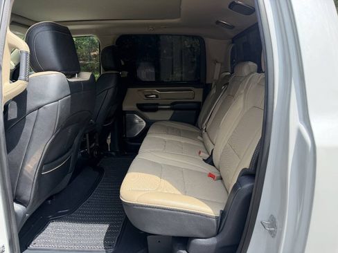 Used 2019 RAM 1500 Limited AWD/4WD image 13
