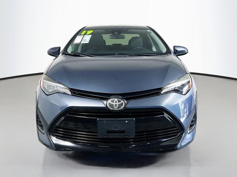 Used 2019 Toyota Corolla LE FWD image 11