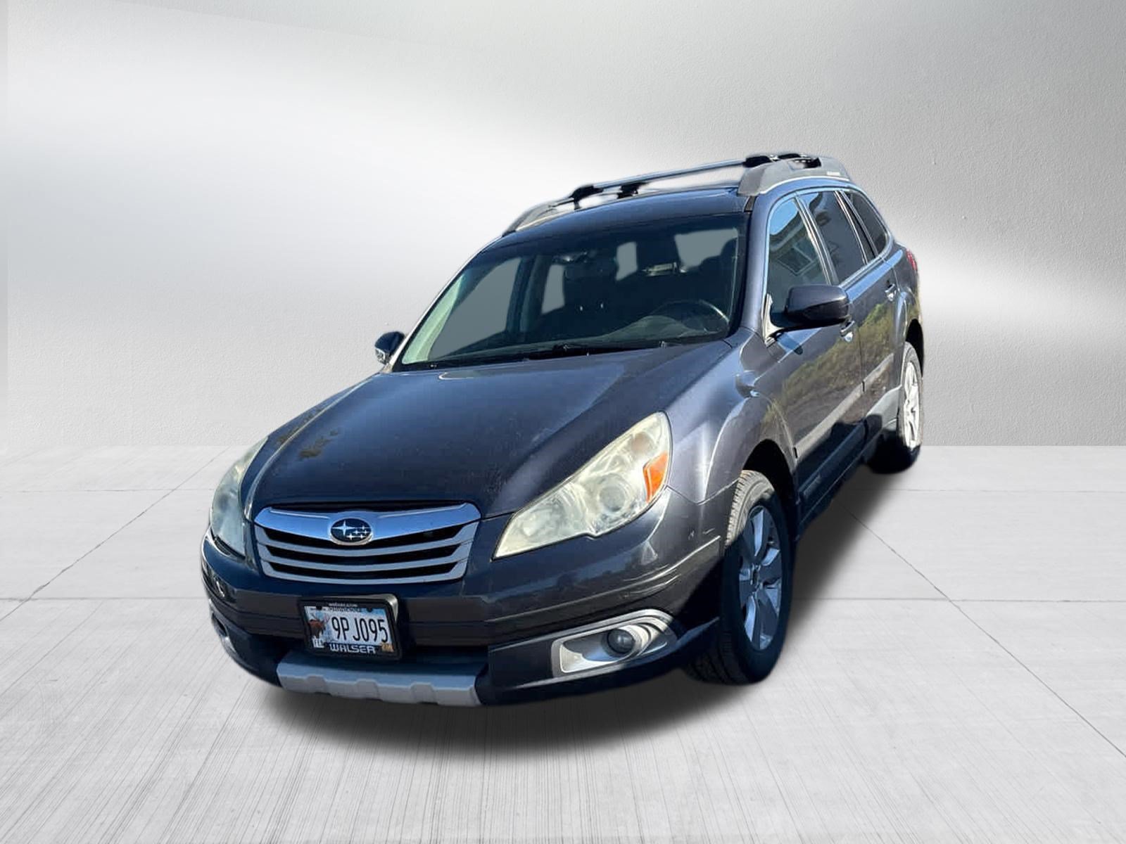 Used 2010 Subaru Outback 2.5i Limited AWD/4WD image 12
