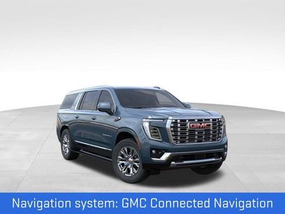 New 2026 GMC Yukon XL Denali w/ Sun & Power Step Package
