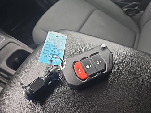 Used 2019 Jeep Wrangler Unlimited Sport S AWD/4WD image 27