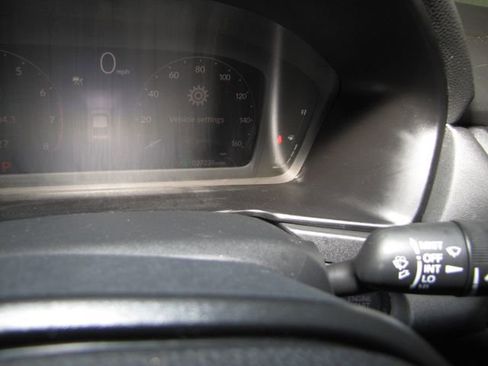 Used 2023 Honda Accord EX image 4