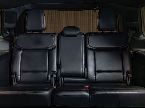 Used 2025 Ford Expedition Tremor image 26