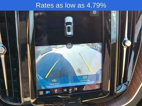 Certified 2023 Volvo XC60 T8 Ultimate w/ Climate Package image 21