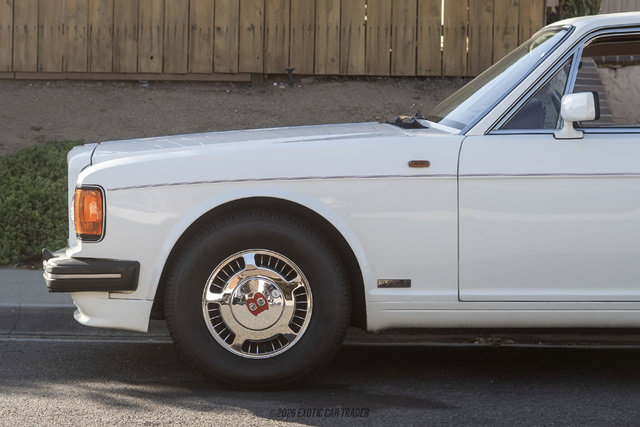 Used 1989 Bentley Turbo R RWD image 4