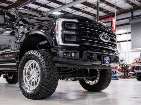 New 2026 Ford F250 Platinum w/ Tremor Off-Road Package image 10