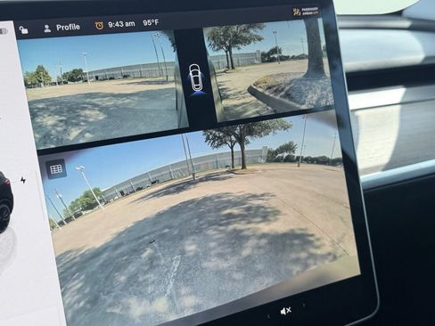 Used 2023 Tesla Model Y Performance AWD/4WD image 58