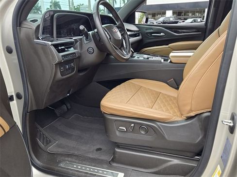 Used 2021 Cadillac Escalade Premium Luxury w/ Driver Assist Tech Package image 13