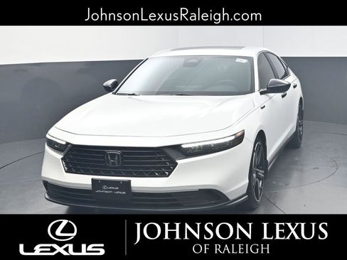 Used 2023 Honda Accord Sport image 5