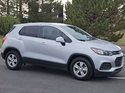Used 2022 Chevrolet Trax LS w/ Tint and Cruise Package