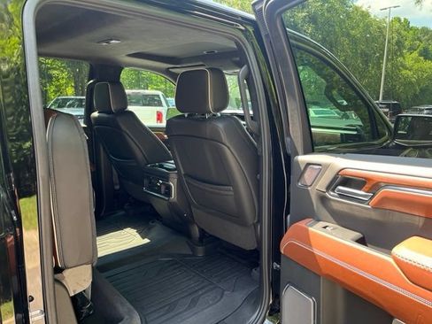 Used 2024 GMC Sierra 1500 Denali Ultimate AWD/4WD image 12