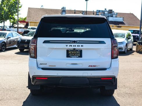 Used 2022 Chevrolet Tahoe RST w/ Luxury Package AWD/4WD image 9