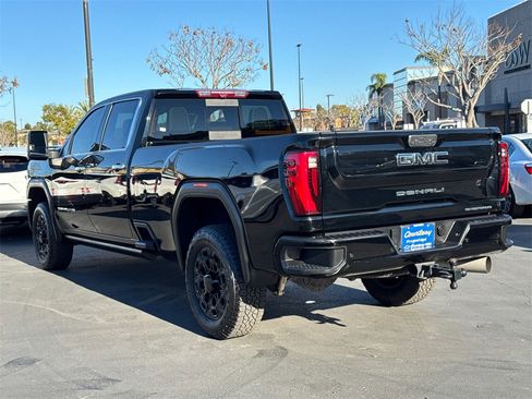 Used 2024 GMC Sierra 3500 Denali Ultimate image 11