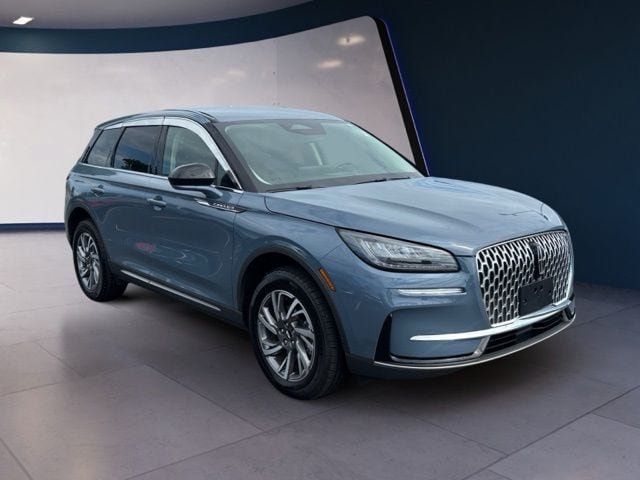 Used 2025 Lincoln Corsair AWD image 7