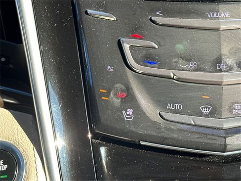 Used 2020 Cadillac Escalade Luxury image 27