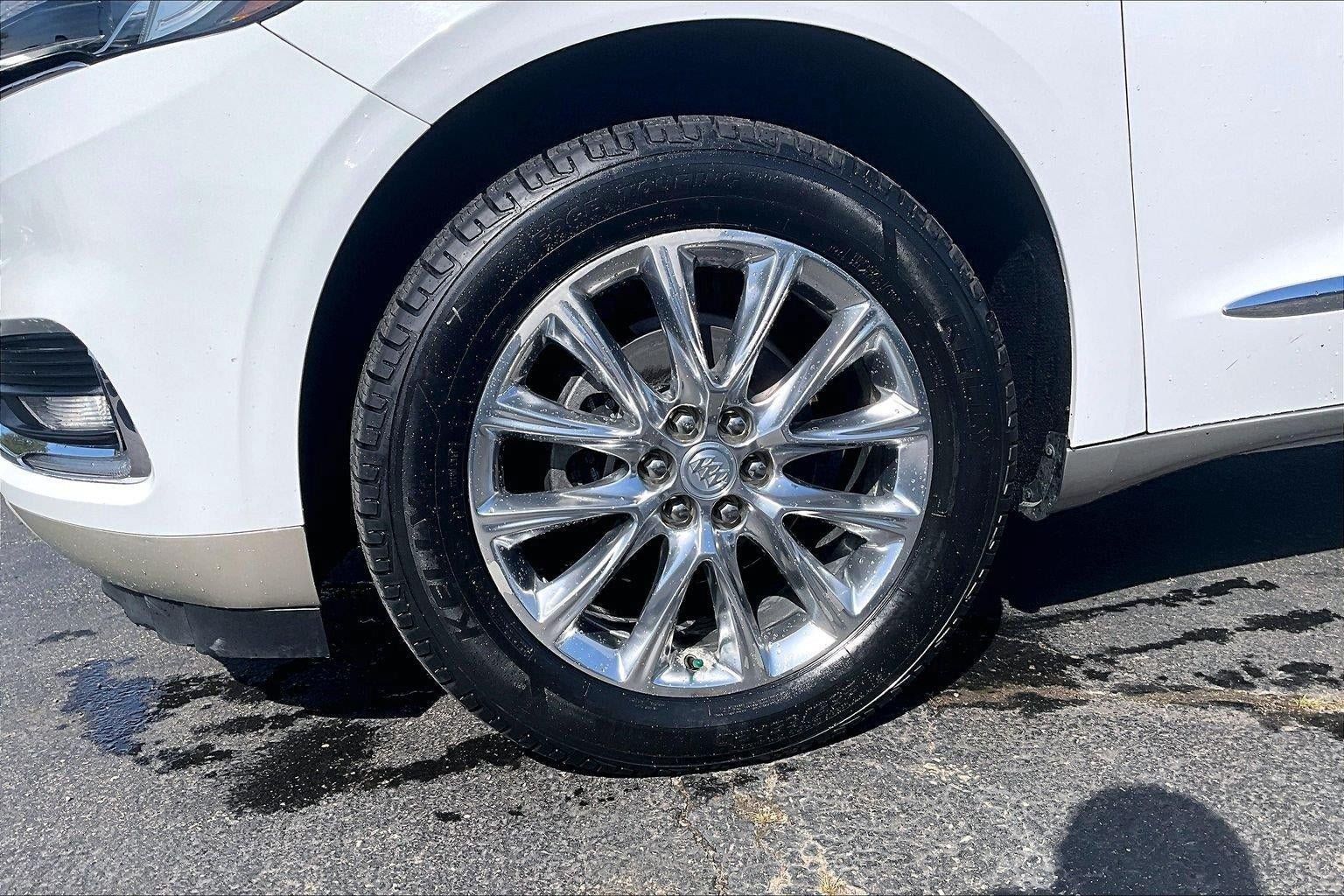 Used 2020 Buick Enclave Essence w/ LPO, Floor Liner Package FWD image 9