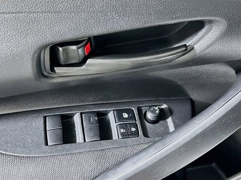 Certified 2025 Toyota Corolla LE FWD image 16