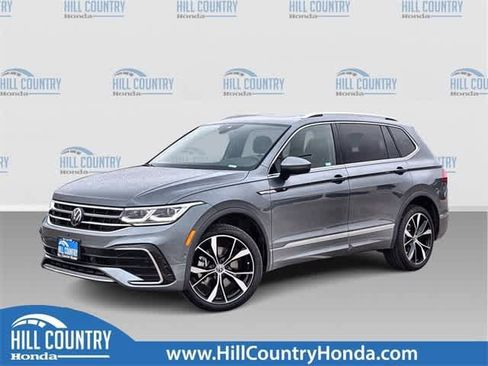 Used 2024 Volkswagen Tiguan SEL R-Line image 1