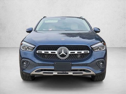 Certified 2022 Mercedes-Benz GLA 250 image 2