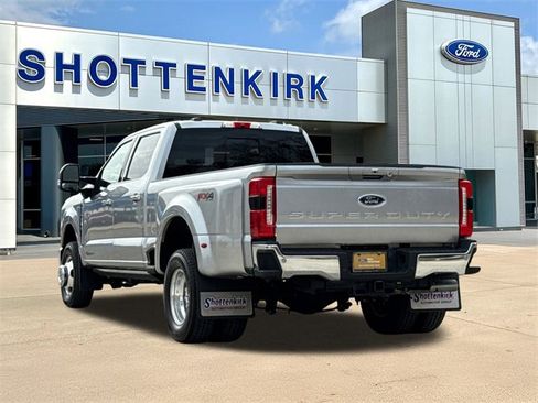 Used 2024 Ford F350 Lariat w/ Lariat Ultimate Package image 7