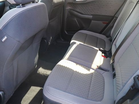 Used 2020 Ford Escape SE image 22