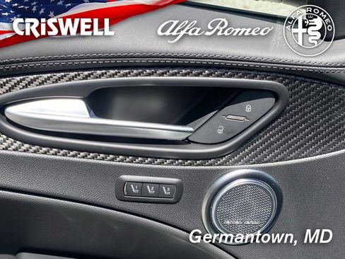 New 2024 Alfa Romeo Stelvio Quadrifoglio w/ Active Assist Plus Package image 20