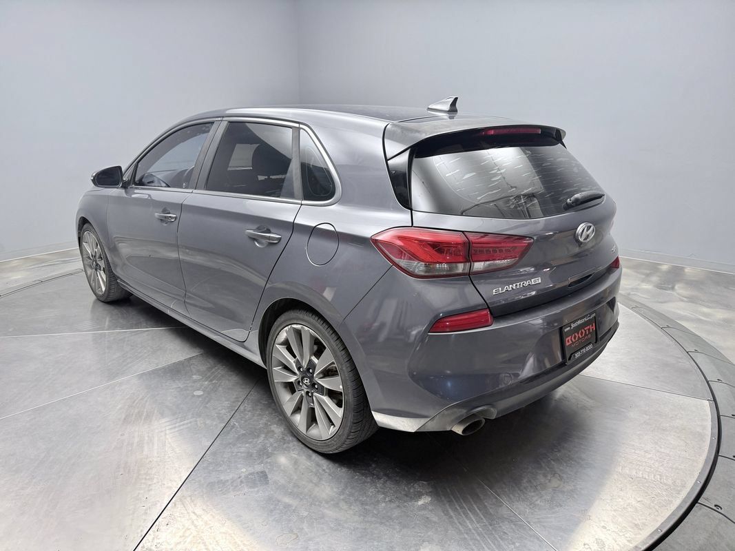 Used 2018 Hyundai Elantra GT Sport FWD image 7