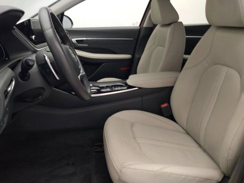 Used 2021 Hyundai Sonata Limited FWD image 17