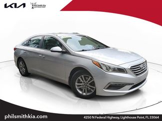 Used 2015 Hyundai Sonata SE 360° Tour