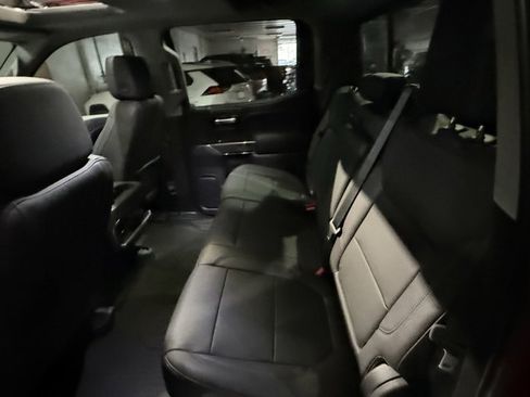 Used 2022 Chevrolet Silverado 1500 LTZ image 30