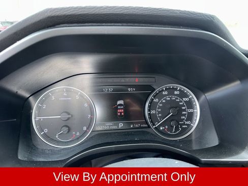 Used 2025 Mitsubishi Outlander SE AWD/4WD image 3