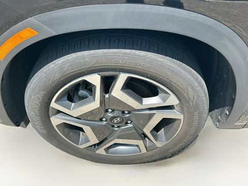 Used 2024 Hyundai Palisade Limited AWD/4WD image 11